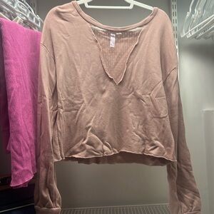 V-Neck Mesh Sweater in Mauve